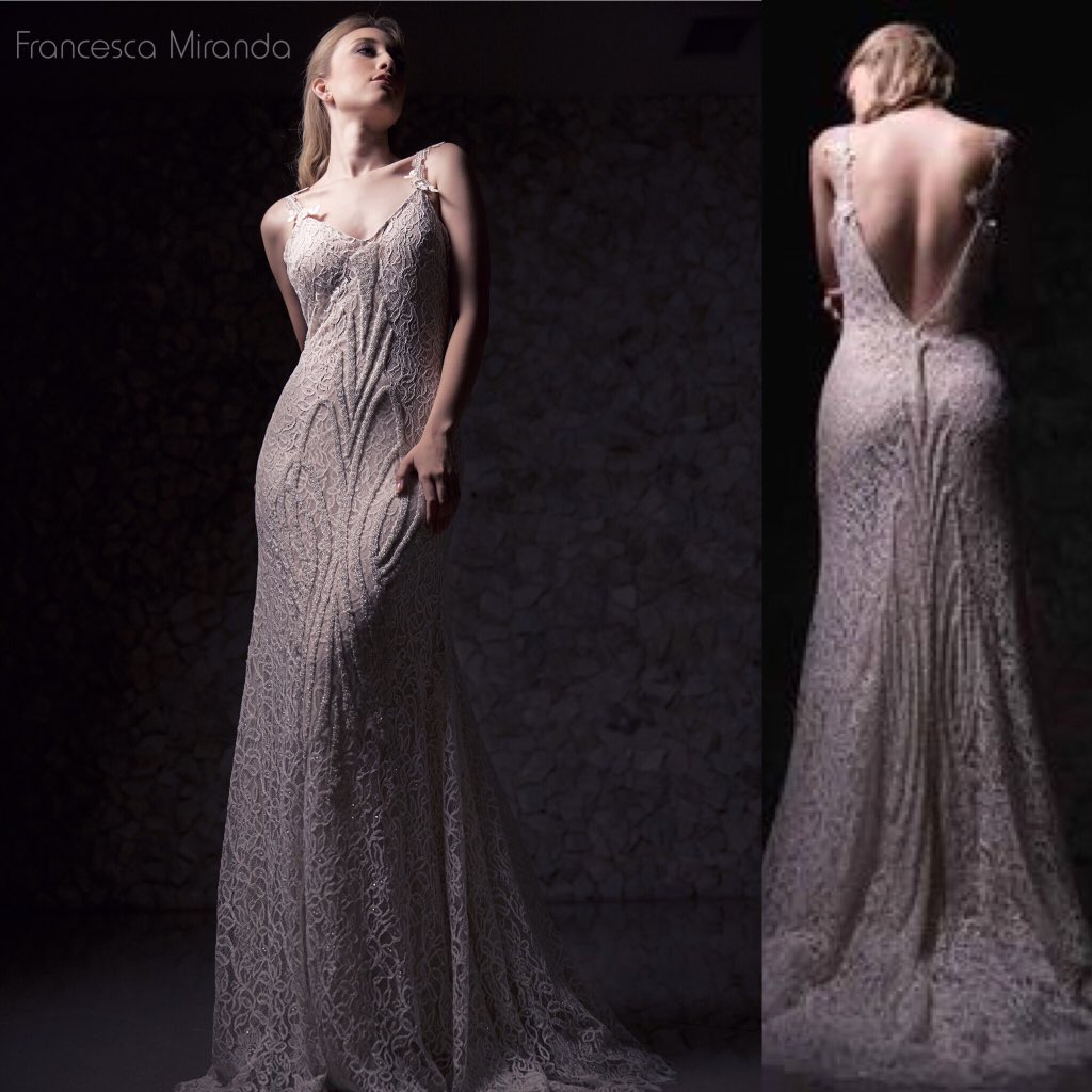 TheSampleRoomNY's tweet photo. New dress Tuesday's #francescamiranda #samplesale #bridal #newyork #beaded #lace #Couture https://t.co/GHcJ087ahZ