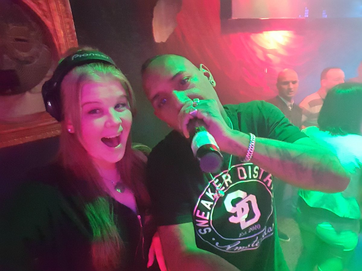 djladymix's tweet photo. Tuesday  night club smokey was crazy! https://t.co/vNLlk897KO