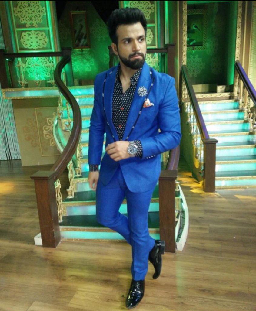 Embedded image permalink