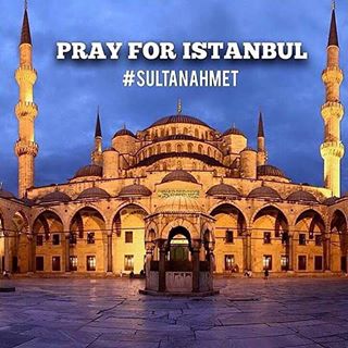 afffair's tweet photo. We damn the terrorism.
Terörü lanetliyoruz. 
#sultanahmet #istanbul #turkey #terror #prayforistanbul #afffair https://t.co/SIsa1YPKwd