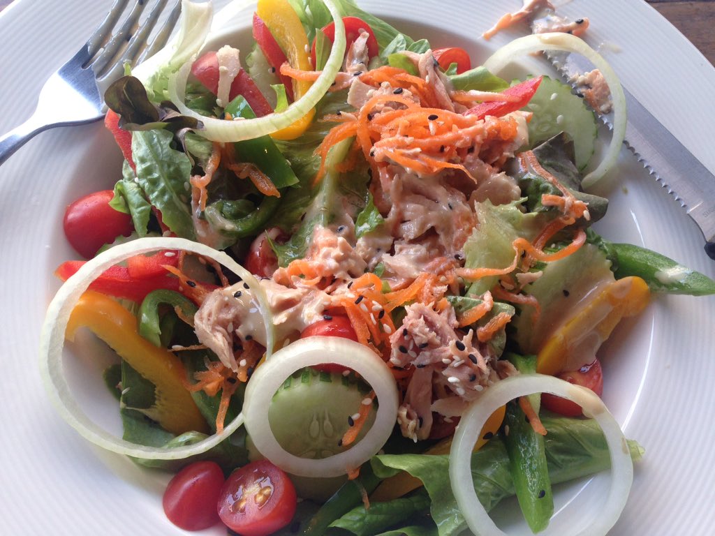 Sav_winning's tweet photo. Following my health lecture with a low carb lunch. #practicepreach #health #nutrition https://t.co/BsuDRtnhgI