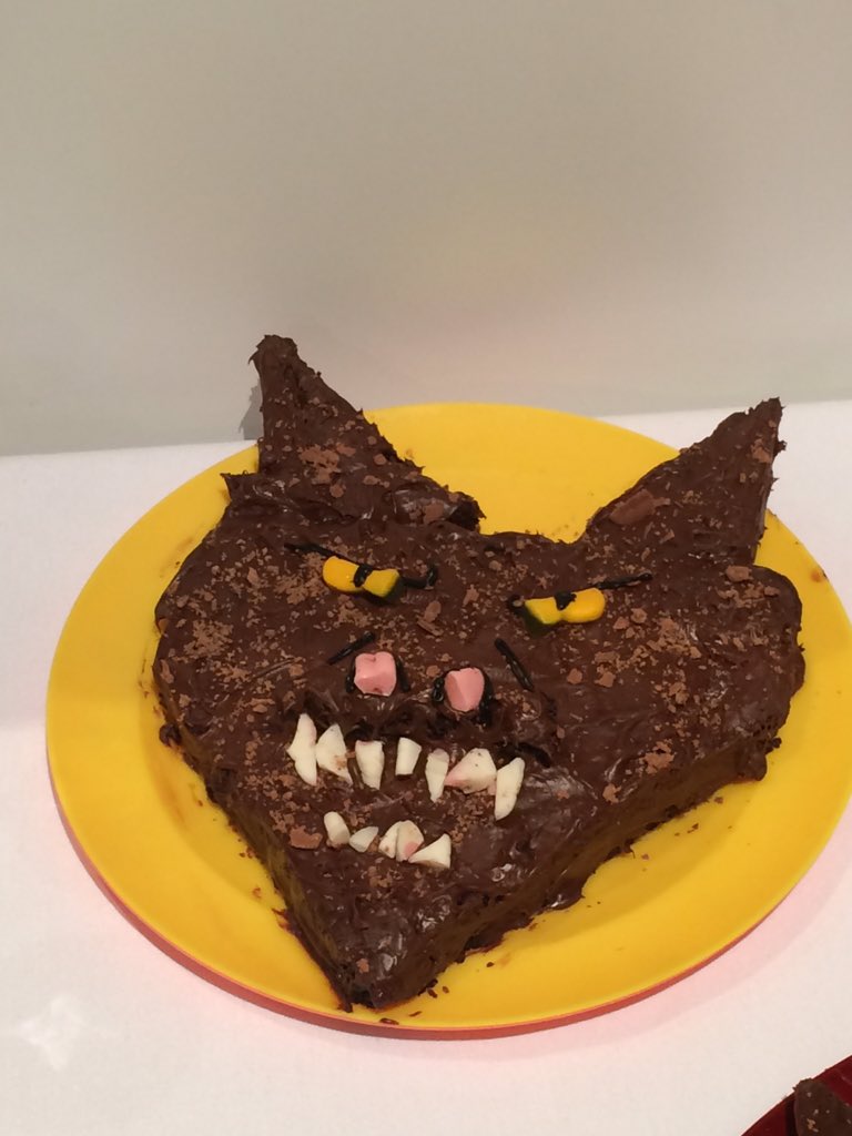 BothersomeWords's tweet photo. Getting ready for @moviemazz fab launch of #WhosAfraid complete, of course, with #wolfcake https://t.co/286lQsIaB6