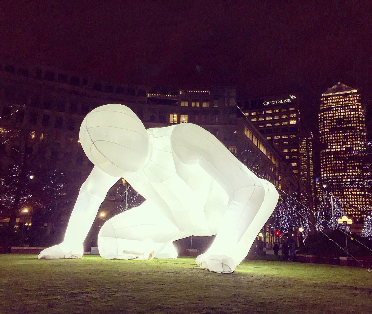AnotherDD's tweet image. A bit of this at @yourcanarywharf winterlights until 22 jan.Its all over the press. If you miss it youll miss out!