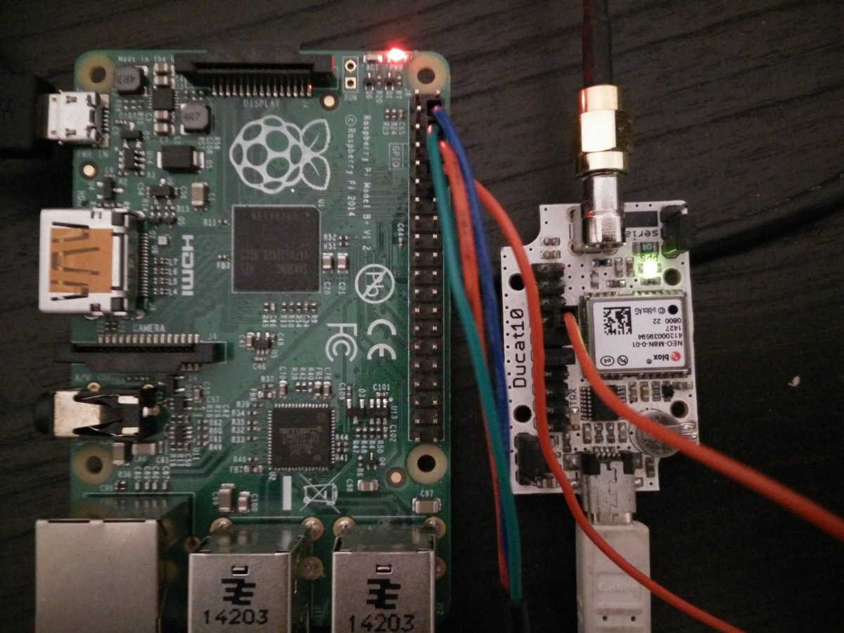 RatZillaS's tweet image. Horloge précise à 2 microsecondes sur @Raspberry_Pi avec ntpd/gpsd/pps @ublox M8N Neo #HackInProgress #FonderieCar