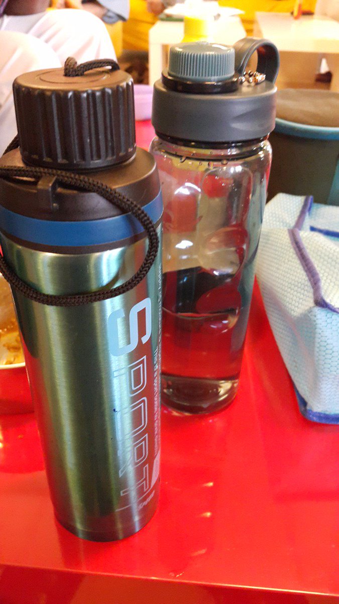 karanaj's tweet photo. @ShawNutritionM #ShawNutrition Water Challenge taken. 2 bottles a day. https://t.co/6KhgflwgOt