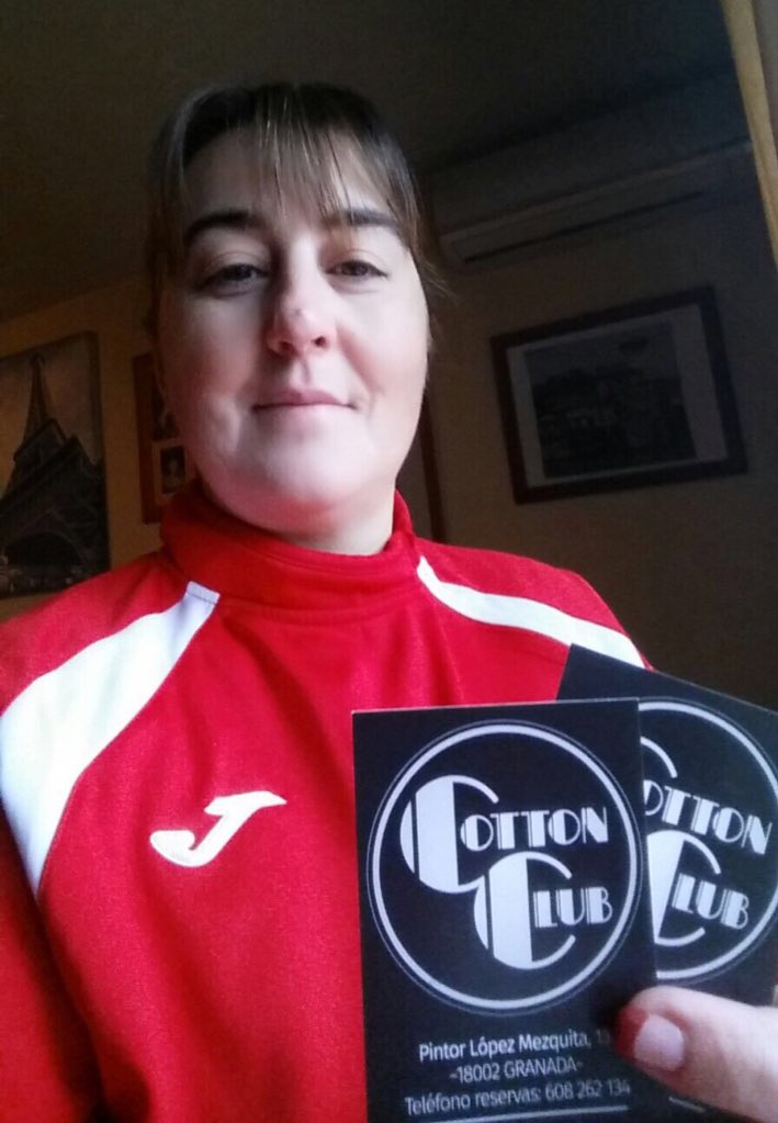 Peña GCF en Madrid (@gcfenmadrid) on Twitter photo Nuestra peñista Mónica, con 47 décimos vendidos, ya luce su premio, dos copas en <a href="/ClubCottonclub/">Cotton Club</a>. ENHORABUENA!! Nuestra peñista Mónica, con 47 décimos vendidos, ya luce su premio, dos copas en <a href="/ClubCottonclub/">Cotton Club</a>. ENHORABUENA!!