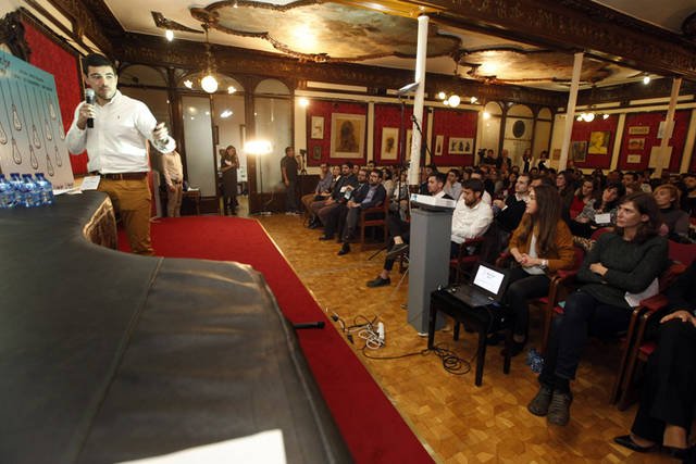 .<a href="/ideasForSoria/">IdeasForSoria</a>, talento juvenil con proyectos para reactivar #Soria (vía @heraldosoria) ow.ly/WZnWa