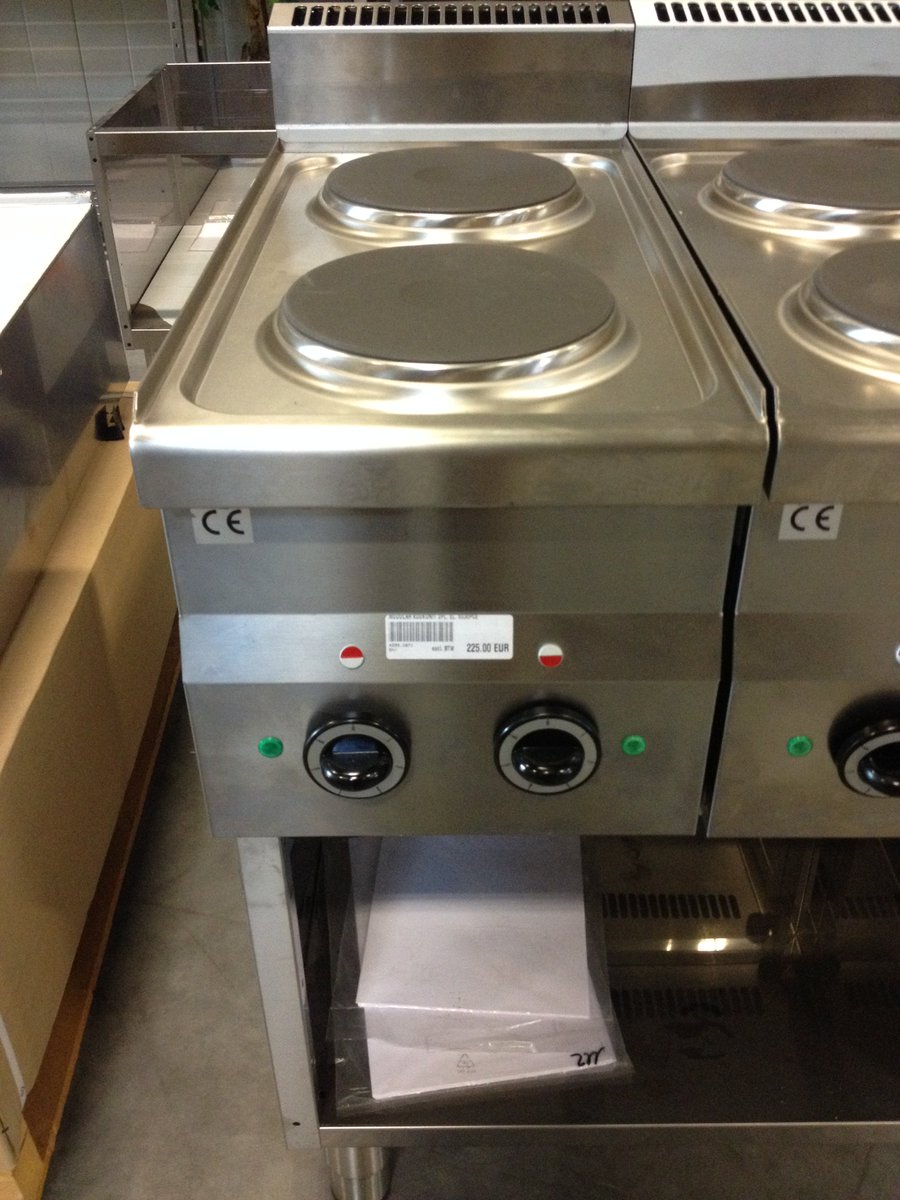 Electrische kookplaat 
Nu voor slechts € 225,-  
Voor al onze aanbiedingen geldt op=op.
info@horecasnuffelhal.nl