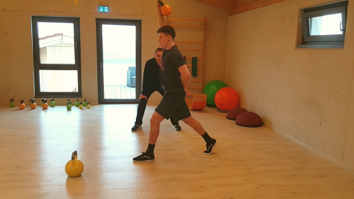 TZFriedl's tweet photo. TEAM OLYMPIA RIO 2016
BMX Fahrer Julian Schmidt läutet sein olympisches Jahr im Therapie-und Trainingszentrum ein. https://t.co/SwJgj20Ta5