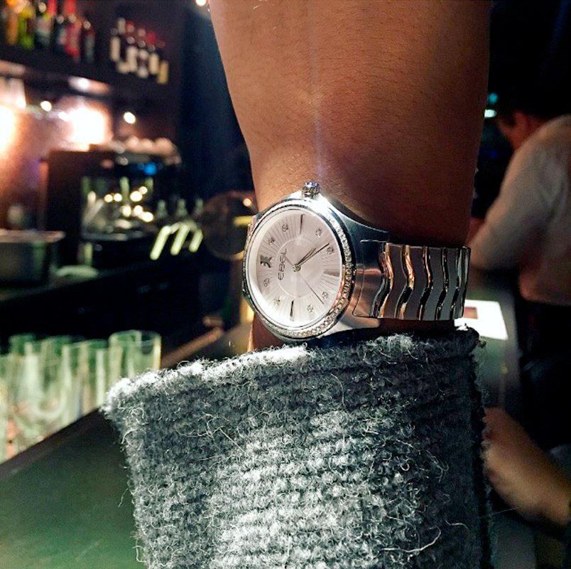 ebelwatch's tweet photo. The EBEL Wave Grande for the chic and modern woman.

#ebel #ebelwatch #ebelwave #watch #swiss #swissmade https://t.co/nyJrXZeY5i