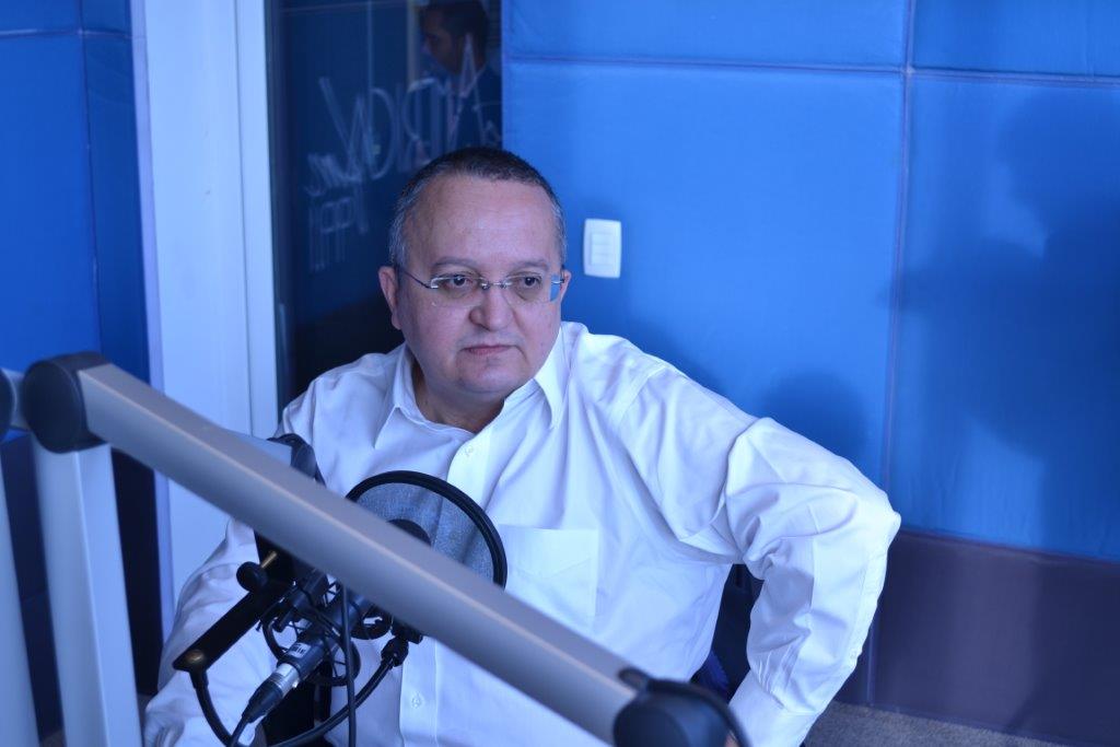 CentroAmericaFM's tweet photo. Hoje estamos recebendo em nossos estúdios,  o Governador @PedroTaquesMT. Ouça em https://t.co/Cs25fnolx1 https://t.co/x3GlGan1iB