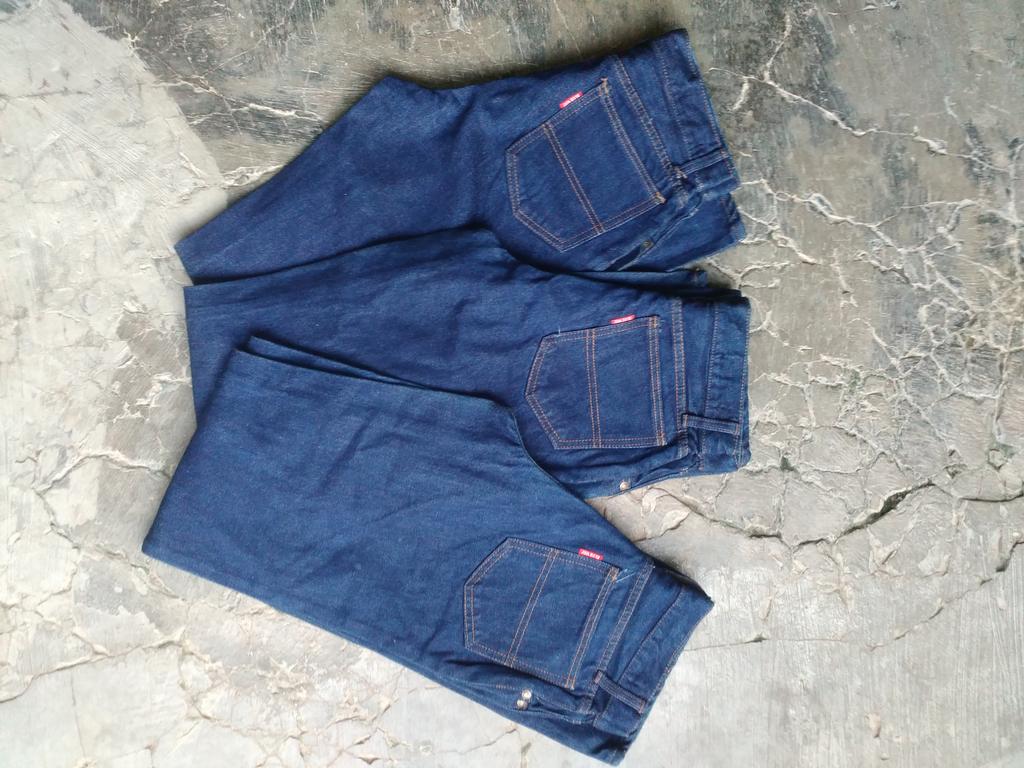 Blueway denim size 27fit 28 japan