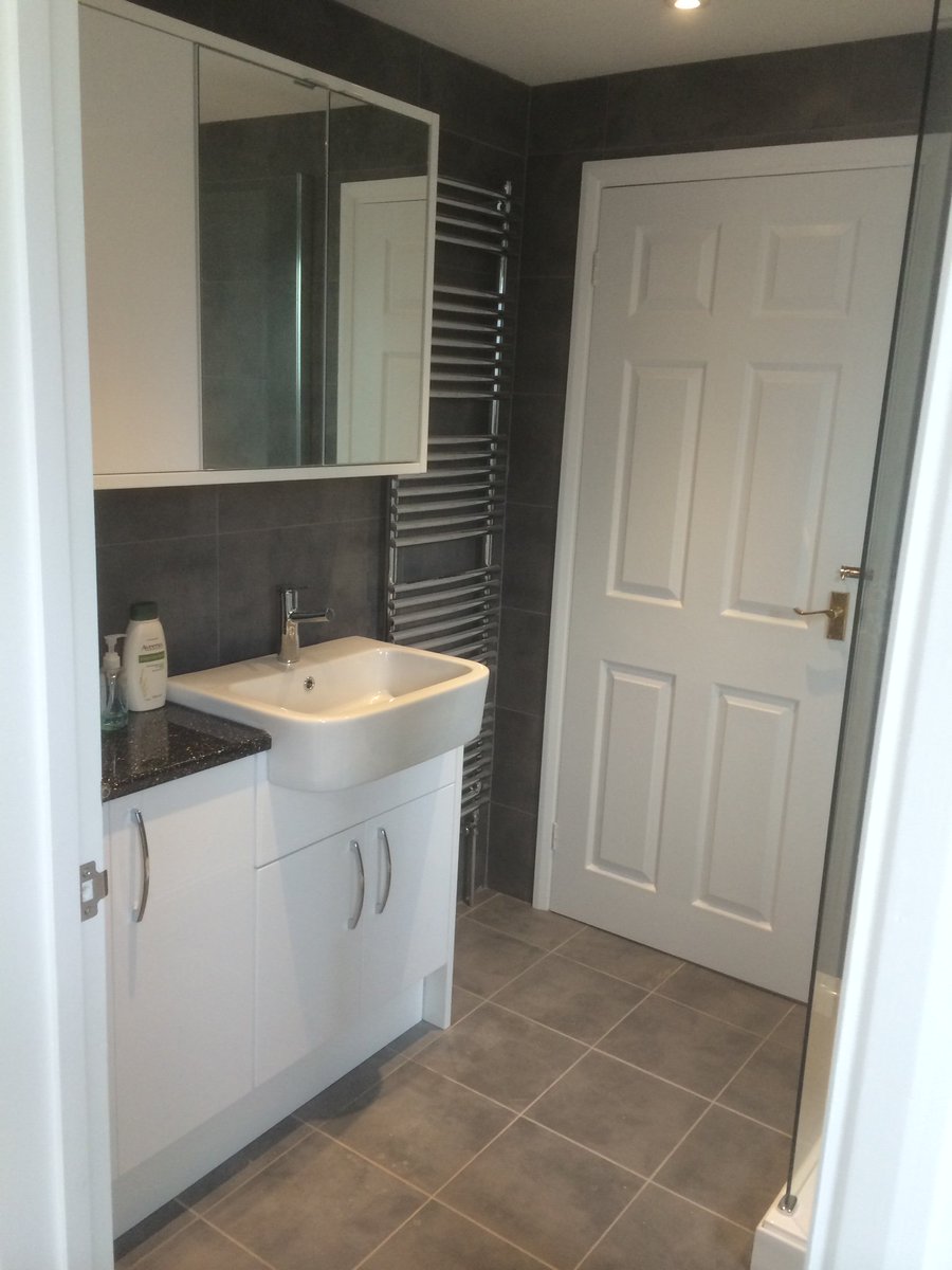 Take a look at our pictures of our latest jack and jenny #bathroom.  #thetradeshub.