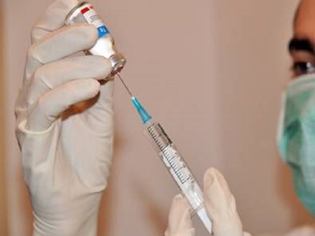 ETVBharatEng's tweet image. #MonkeyFever grips #Goa taluka; locals #AntiVaccine, House told
eenaduindia.com/State/Goa/2016… #SattariTaluka