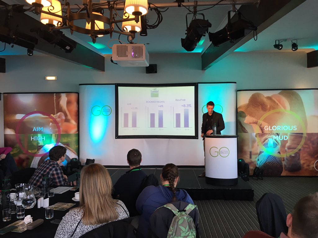 ciaran_oneill1's tweet photo. Dynamic pricing = capitalise opportunities &amp; minimising risk #goconf16 #datadude https://t.co/F4q5q3Ehnm