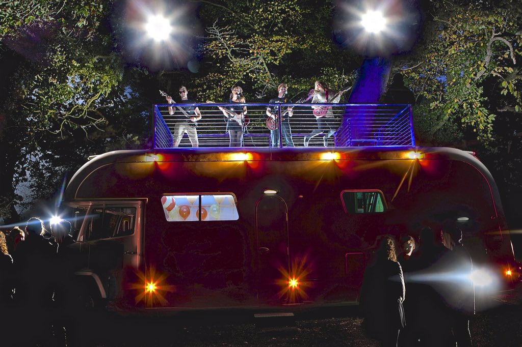 _RockBox_'s tweet photo. Any wedding/event bands/performers going to #EPS16 @EventProdShow? #eventprofs https://t.co/61mJk4XvHH