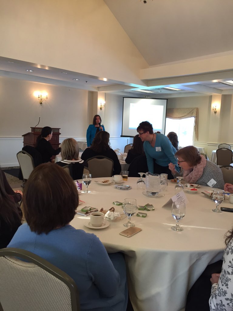 eCoastTech's tweet image. You should be here. @NHHTC @eCoastTech #techwomen power breakfast.