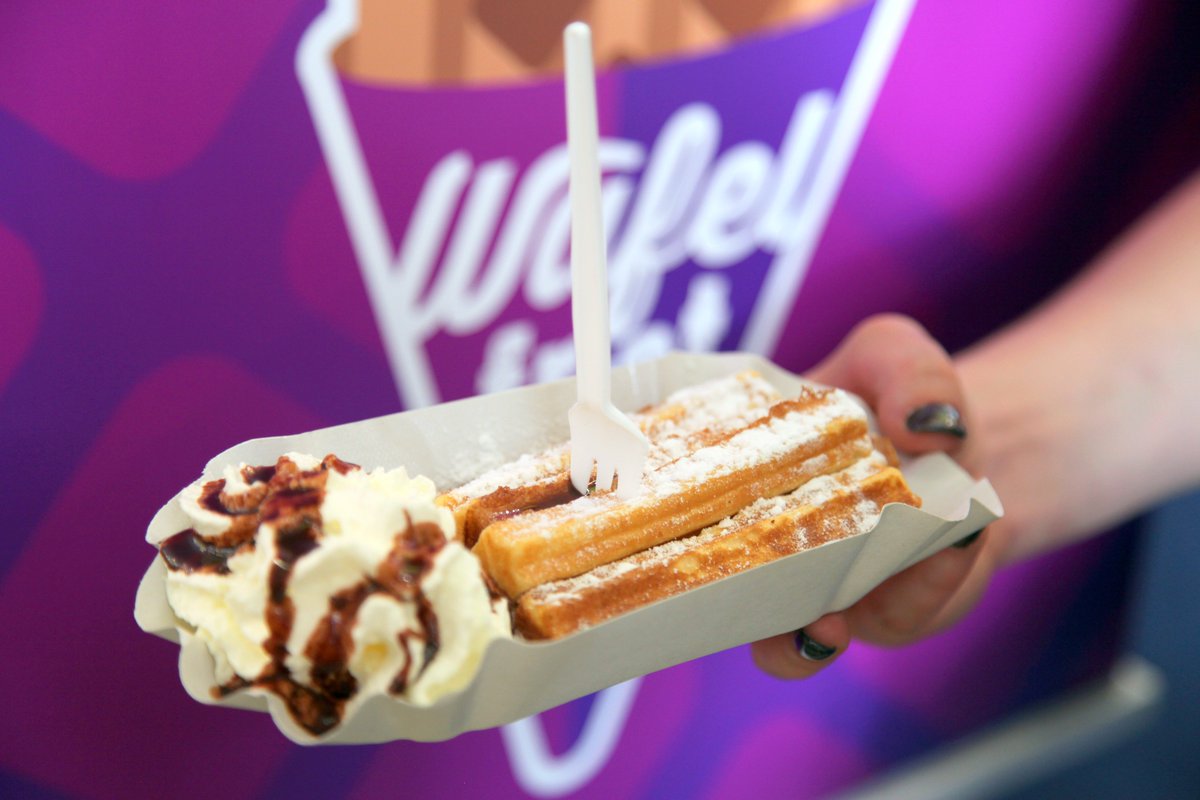 TasteDutch's tweet image. En zo ziet een vers portie #wafelfriet (in coproductie mt @KoopmansProf) er dus uit. Onweerstaanbaar toch? @Horecava