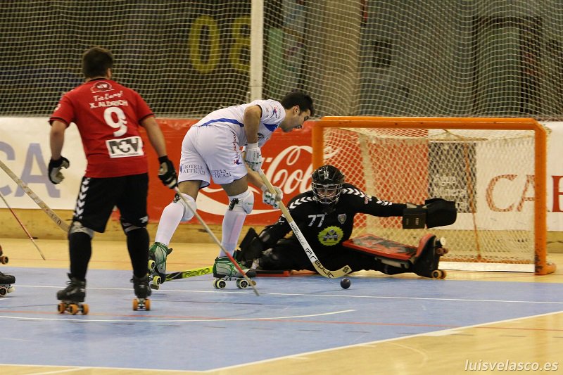 #oklliga | El Moritz <a href="/okcevendrell/">Club d’Esports Vendrell</a> perd per la mínima en la seva visita a Riazor (7-6) | okpatins.com/j14_licven/ |