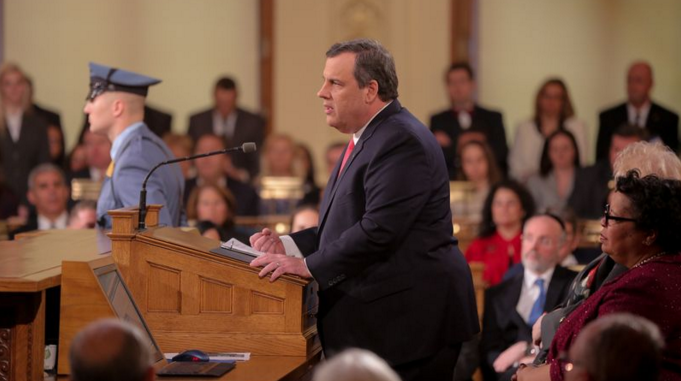 WNYC's tweet photo. .@mattkatz00 'audio-tweets' Gov. Chris Christie's #NJSOTS2016 on the Christie Tracker: https://t.co/NwUITiFm0U https://t.co/S4vw0UGH1p