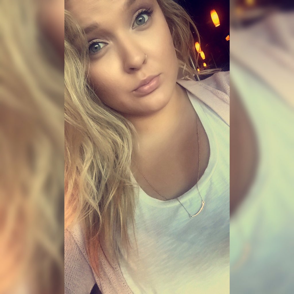 AlwaysMerryn's tweet photo. Ready for life 😘🙃 #UrbanDecay #anastasiabeverlyhills makeup (: https://t.co/wR2aTQ0Uz5