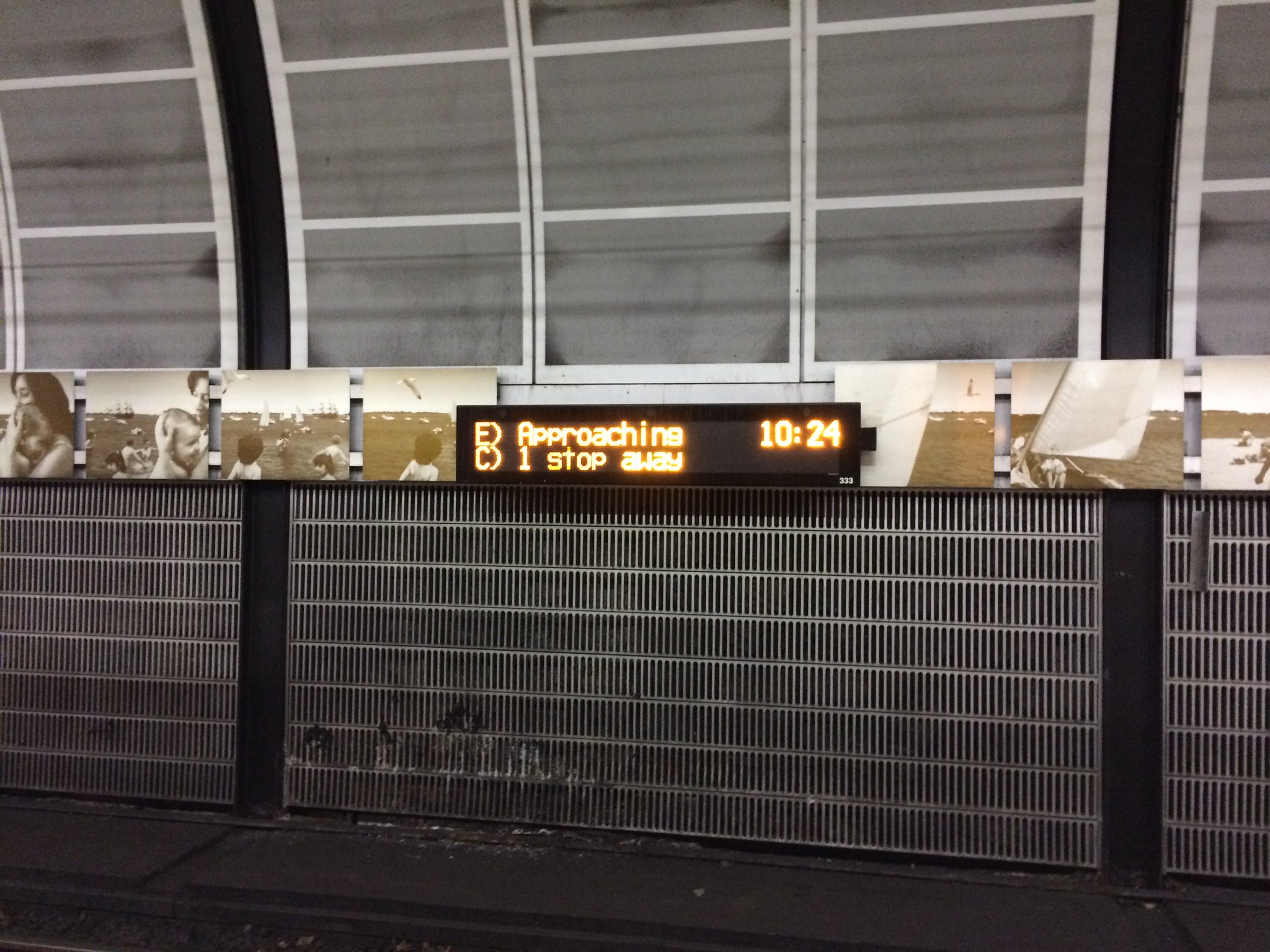 CYnREhUWAAAl3mG.jpg:large