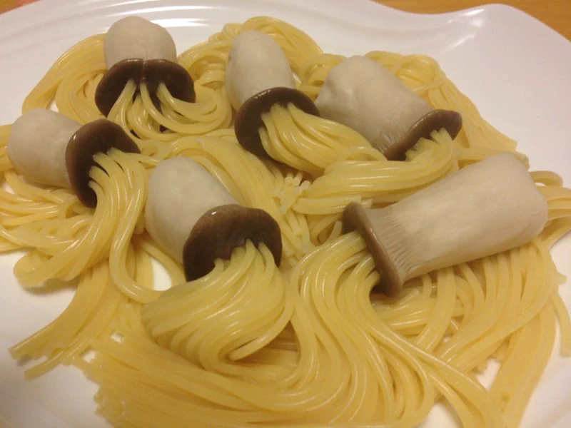 このパスタが色々ヤバくて笑いが止まらんｗｗｗｗ