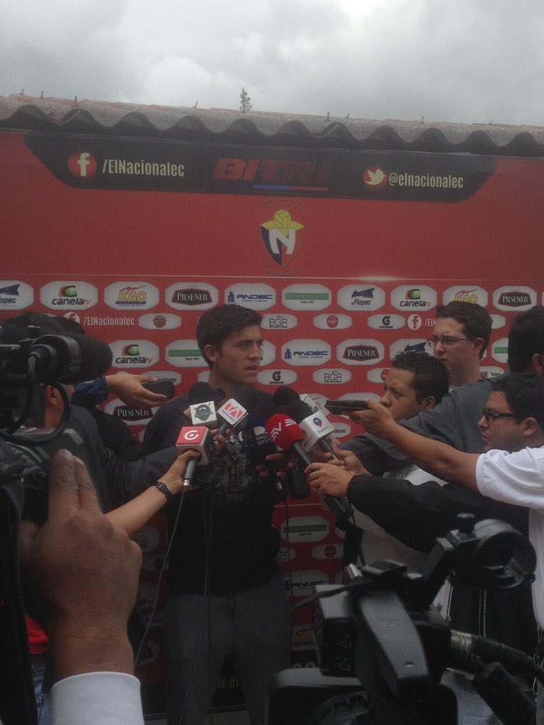 #RobertoGarcés #PretemporadaElNacional atención a medios