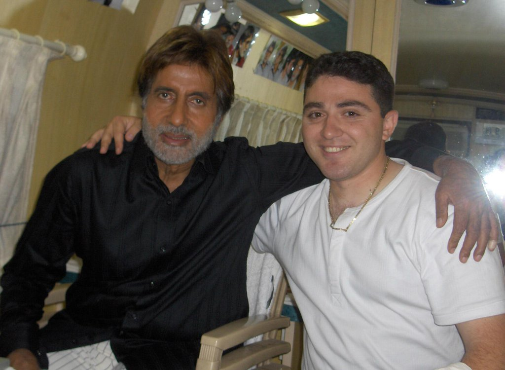 MosesSapir's tweet photo. #10YearsOfFamily First time I meet Amit ji was on the set of his film 'Family' biggest day of my life @SrBachchan https://t.co/BoEIJdmCX0
