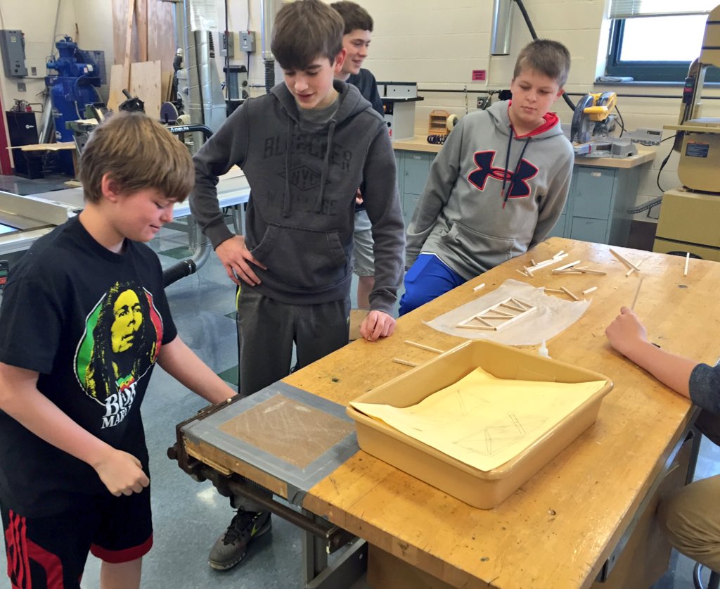 LeRoy_CSD's tweet photo. Mr. Dietsch's 8th grade students are currently designing & building bridges for the big competition!
#betterbetough https://t.co/7C7ysdgOUc