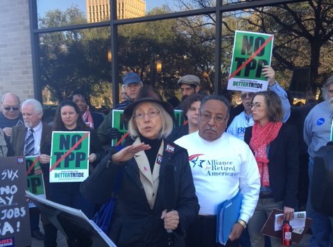 citizenstrade's tweet image. Texas seniors w/ @ActiveRetirees hold #StopTPP rally, say the #TPP is bad for both the economy &amp;amp; access to medicine