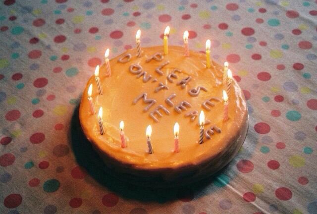 bandsascake's tweet photo. 2016 Panic! at the Disco https://t.co/vlkHNjSMTr