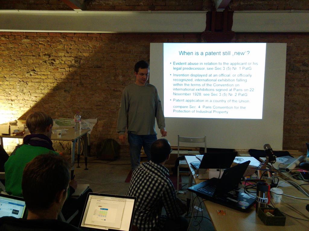 bravescience's tweet image. Patent workshop at #digibio conference in berlin