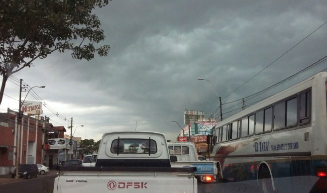 Alerta de tormentas para 13 departamentos.
ultimahora.com/c959016.html