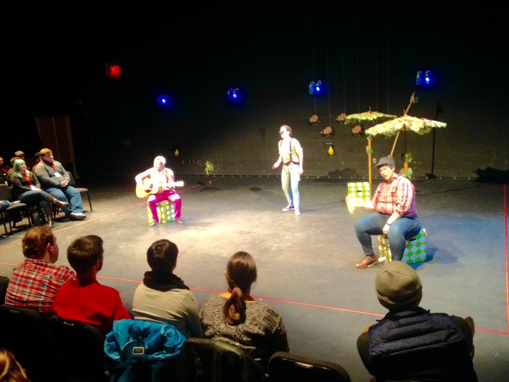 sweetwags's tweet photo. Even at #kcactf, the lights are always on in the Forest of Arden! #wagsontour #punsnroses #hashwag #sweetwags https://t.co/AzE7PfN2t5