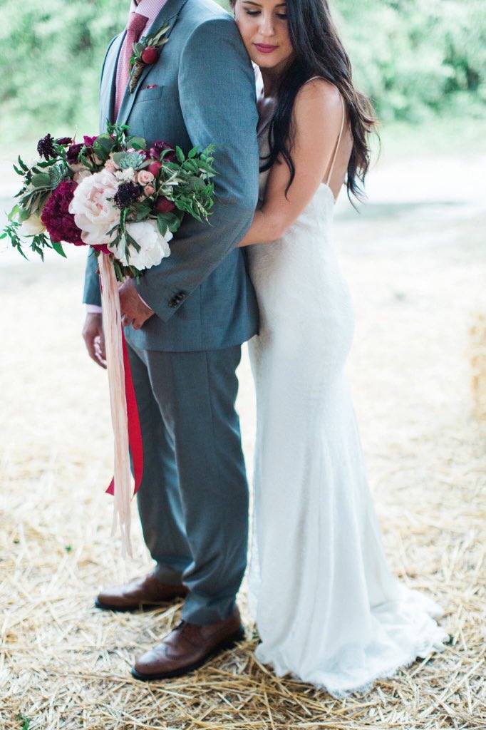 SwankTableFL's tweet image. Just in time for #WeddingWednesday! thebigdayblog.com/anika-brad-swa…