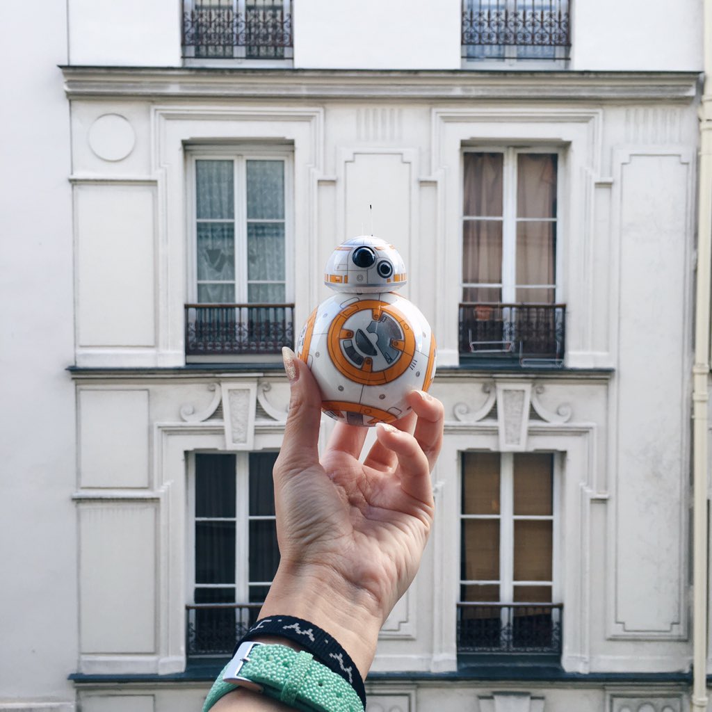 iamcareaux's tweet photo. I hope bb8 finds its way home https://t.co/wAmkmLyDvz