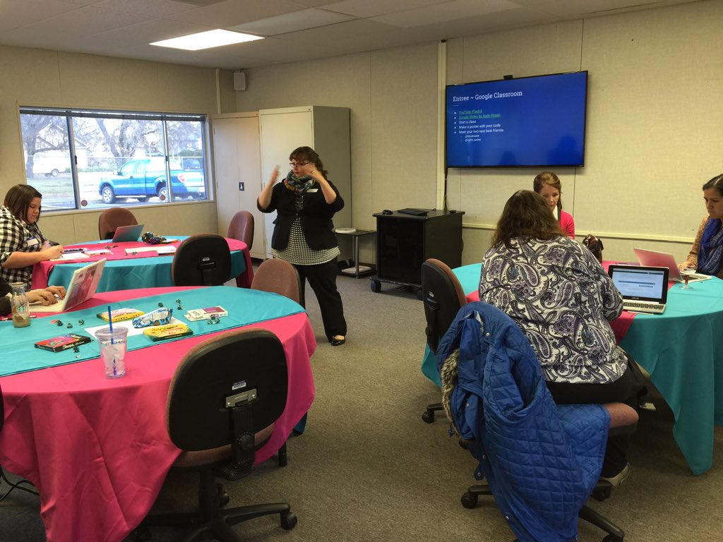 Time for #edlakegetappy entree - Google Classrooom #edlake