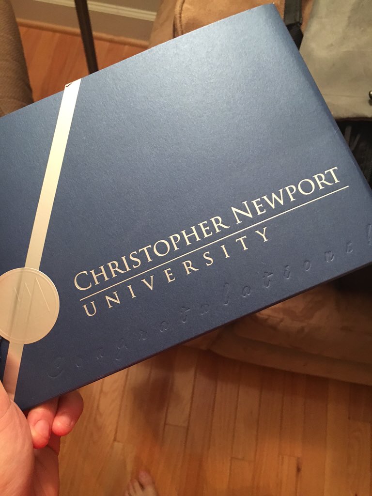 brimarie98x's tweet image. I got accepted into Christopher Newport University ❤️❤️ #FutureCaptain?