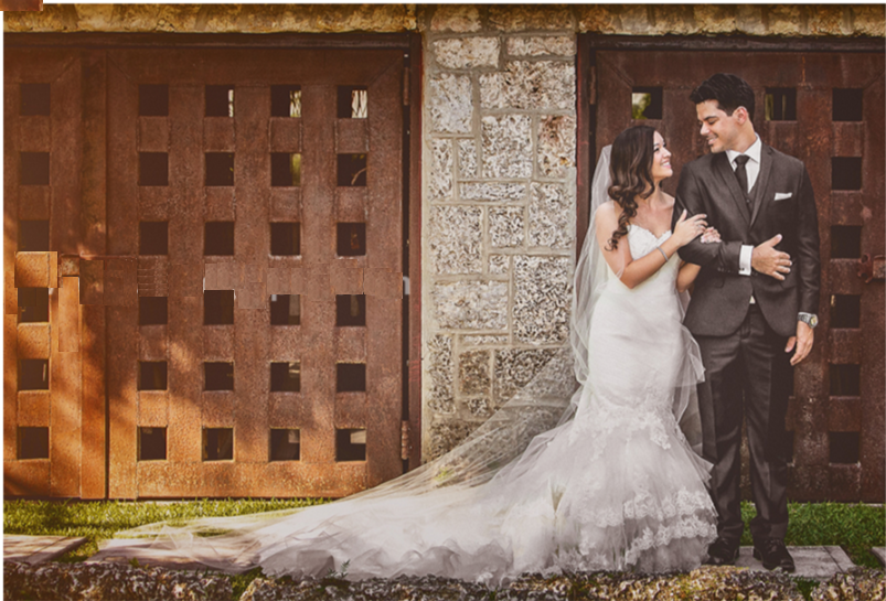 TheCooperEstate's tweet photo. “Once in awhile, right in the middle of an ordinary life, love gives us a fairy tale.” #TheCooperEstate #Wedding https://t.co/AHVvVZAg9X