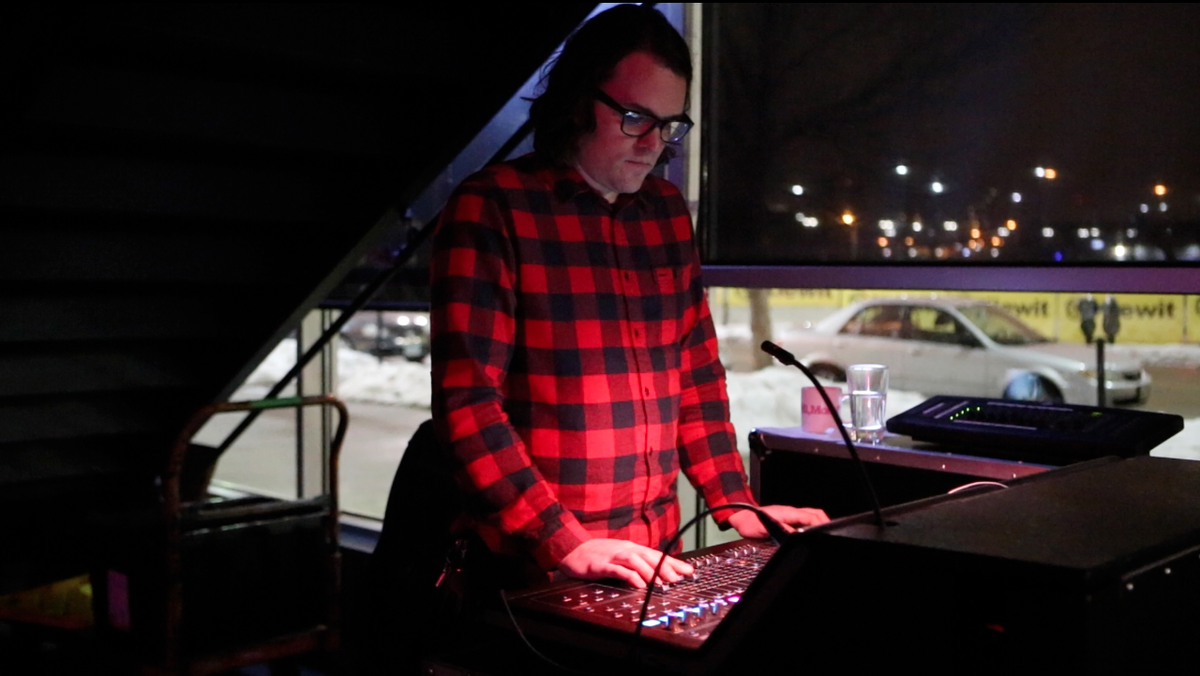 hearnebraska's tweet photo. Our latest artist profile features @theslowdown sound engineer Dan Brennan:
https://t.co/jQny588s3l https://t.co/UuweI8zfgw