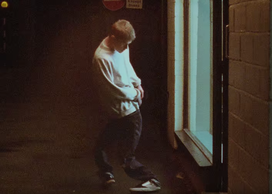 Lapalux's tweet image. Lapalux - Gold (ft. Jassy Grez) youtu.be/ZIknXxePeEg Directed by @nickrayrutter