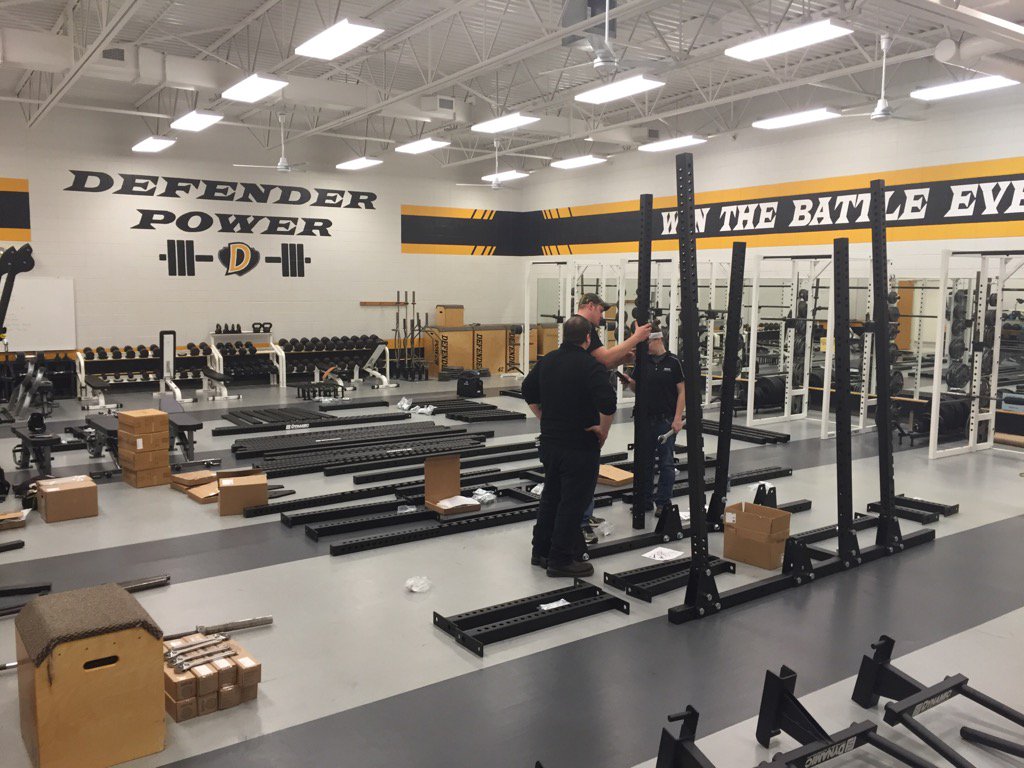 DordtWBB's tweet photo. Beginning stages of our Athletics weight room upgrades! #DefenderPower https://t.co/NZWLbPMFJR