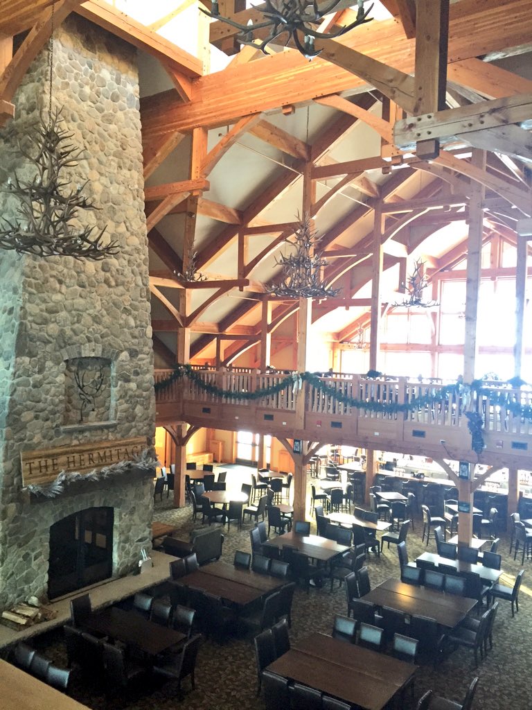 ACKblACKbook's tweet photo. Touring @dmhevents around at @HermitageClub today! Old man winter has arrived! #ACKtoVT #HermitageMoment https://t.co/ZP6T5Q4Gxe
