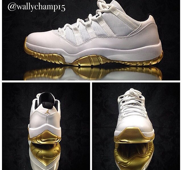 SneakerPics23's tweet photo. Gold Bottom Custom 11 Lows https://t.co/jHYsWTzrqF