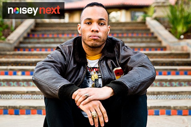 NoiseyMusic's tweet photo. Noisey Next is a new series about artists on the verge of blowing up. 1st up, @AndersonPaak https://t.co/mNpgcAUh62 https://t.co/QDZBfwF3KP