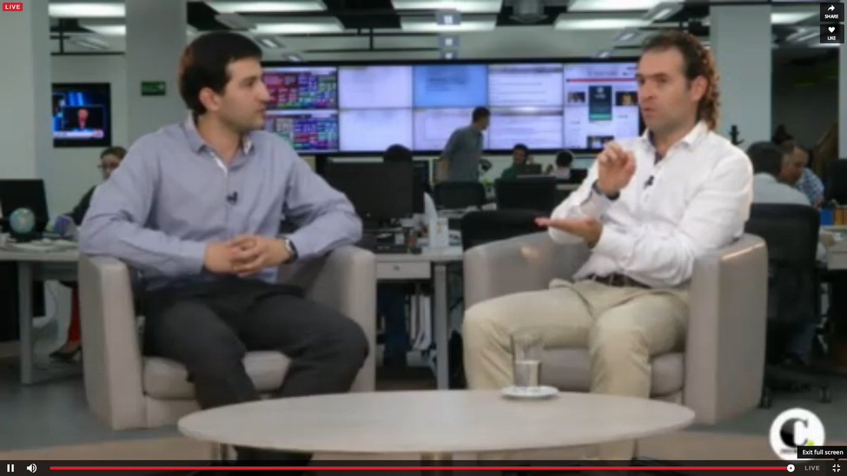 AlcaldiadeMed's tweet photo. Ya está disponible la entrevista completa de @ElColombiano #PreguntaAlAlcalde en: https://t.co/IQVFIs9yTF https://t.co/iUzmnSY9EM