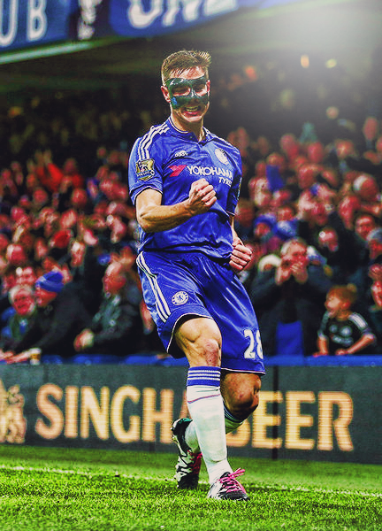 prime_Chels's tweet photo. Azpi celebrating. #CFC https://t.co/a65HCZ2bFT