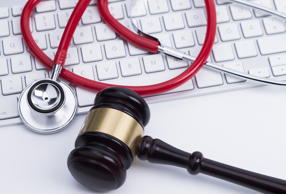 docweighsin's tweet photo. The way we use #EHRs+#EMRs is far from perfect | What We Know About EHRs &amp; Medical Liability https://t.co/YeVnsmyFRe https://t.co/l5hIYoIgKK