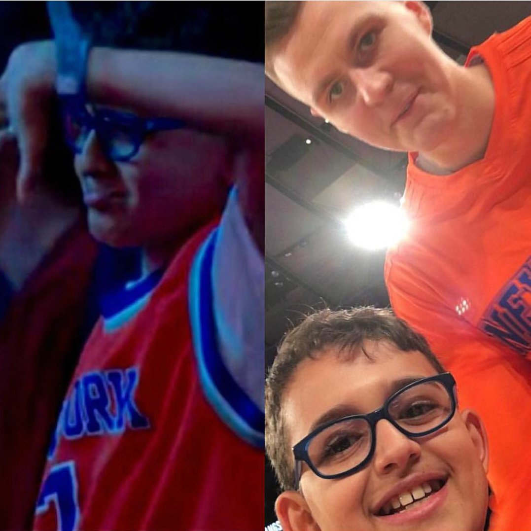 sportsbauskaa's tweet photo. If even this boy changed his mind then @kporzee is worth it! 
Kristaps Porzingis #NBAVote https://t.co/VVqz62XVSr